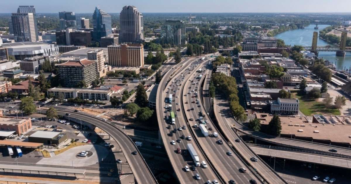 The skyline of Downtown Sacramento on a sunny day